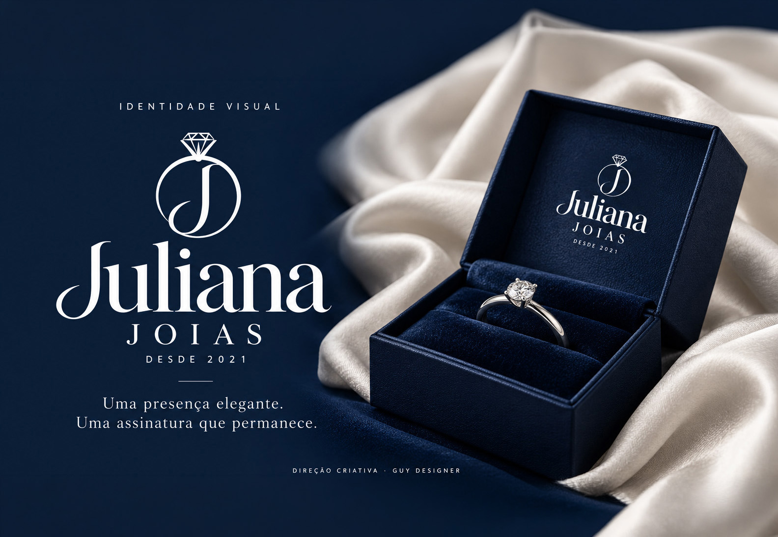 Identidade visual da Juliana Joias em azul profundo e branco, com logotipo e aplicação em estojo para anel.